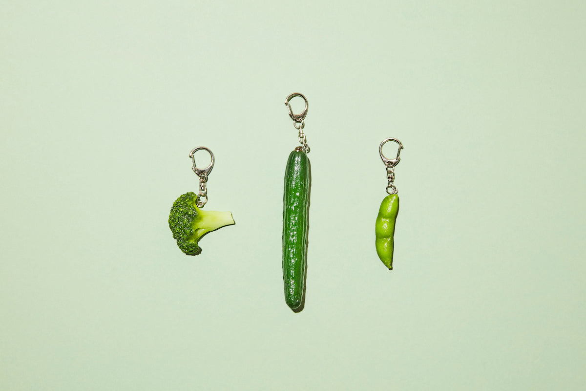 Schlüsselanhänger mit grünem Gemüse als Motiv