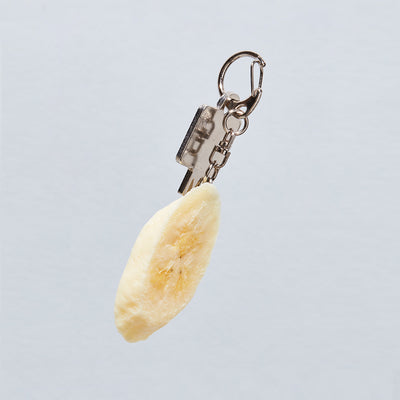 oishy Bananen Schlüsselanhänger Seitenansicht