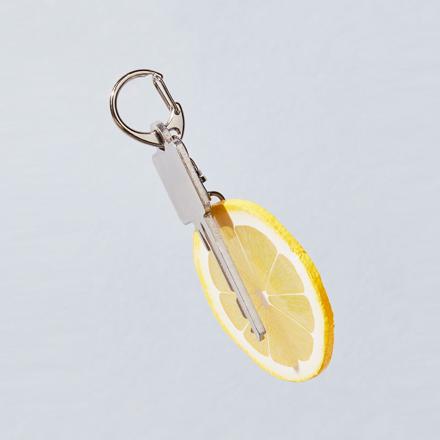 oishy Zitronen Schlüsselanhänger Seitenansicht
